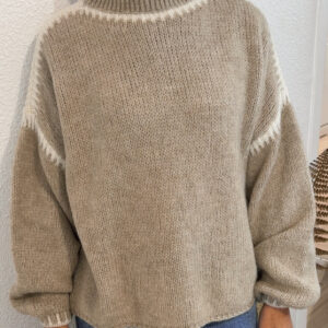 PULL MAILLE TAUPE DETAILS ECRU
